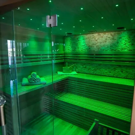 Zambelis Penthouse *